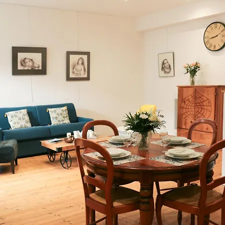 Gite Le Relais De Poste Mortagne-sur-Sevre Zimmer foto